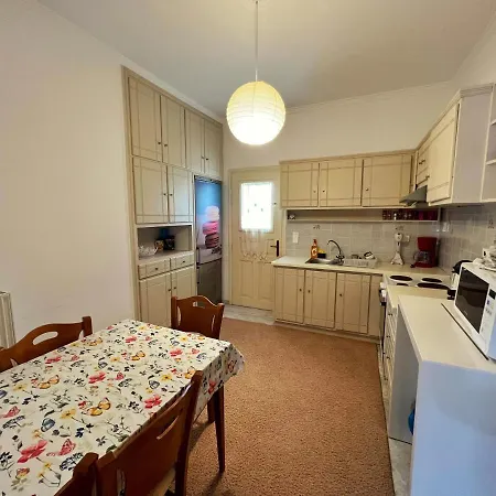 Maria ليونِذيو